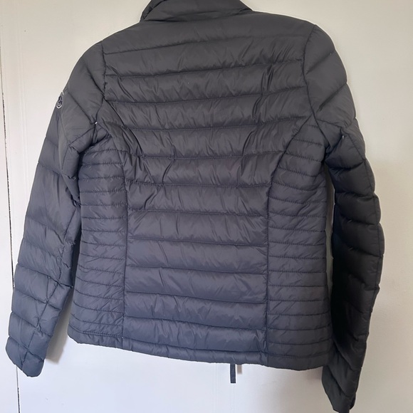 Women's Gray Puffer Jacket - Picture 2 of 2